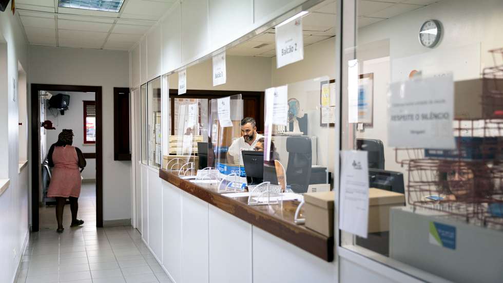 Já o número de utentes sem médico de família atribuído por opção caiu de 11.760 para 11.743