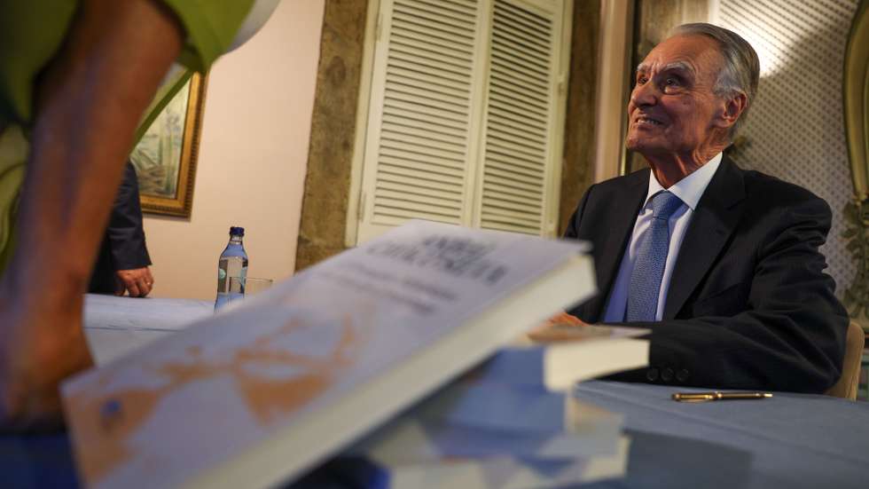 O ex-presidente da República, Aníbal Cavaco Silva, durante o lançamento do seu livro "O Primeiro-Ministro e a Arte de Governar", Lisboa 15 de setembro de 2023.  TIAGO PETINGA/LUSA