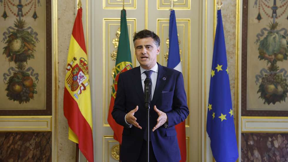 Governo afirma que vistos CPLP são para continuar e confia no arquivamento de queixa