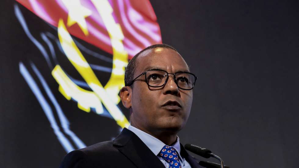 O ministro de Estado e da Coordenação Económica, José de Lima Massano, discursa na sessão de abertura da 4ª edição da Conferência Internacional e Exposição Angola Oil  &amp; Gas Summit 2023, Luanda, Angola, 13 de setembro de 2023. AMPE ROGÉRIO/LUSA