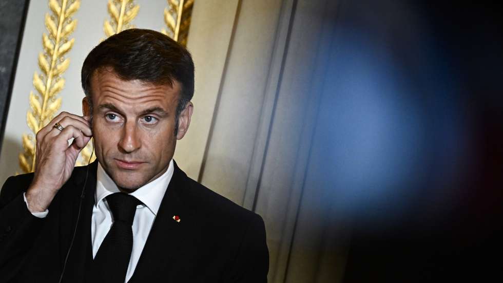 epa10900261 French President Emmanuel Macron looks on during a press conference with Finland's Prime Minister (unseen) following their meeting at the Elysee Palace in Paris, France, 04 October 2023.  EPA/JULIEN DE ROSA / POOL  MAXPPP OUT