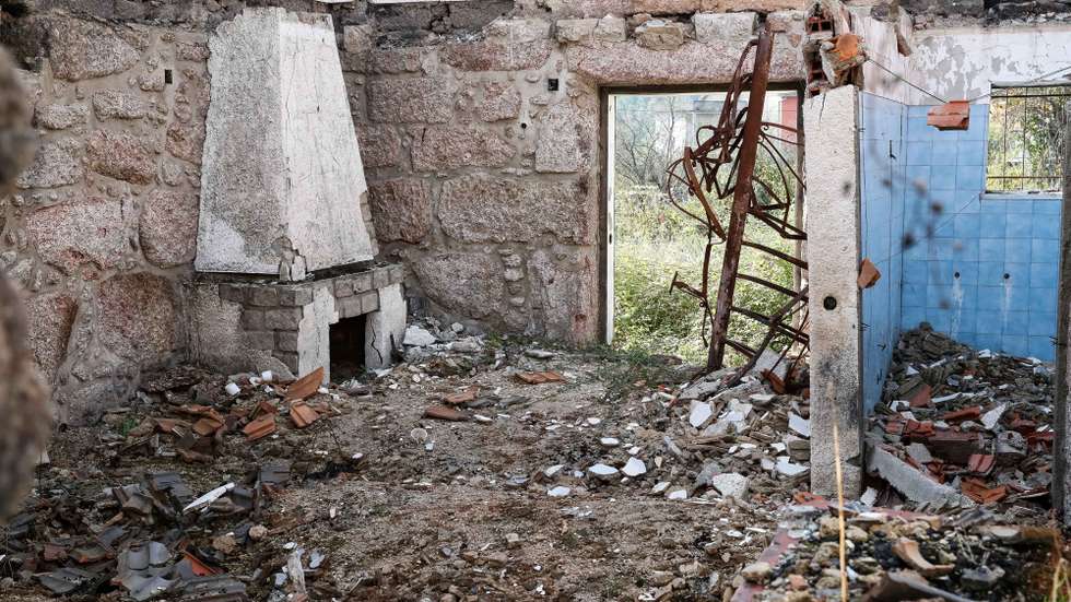 Uma das habitações ainda por reconstruir, depois de ter sido destruída pelos incêndios de outubro de 2017, Vila Chã, Tábua, 8 de outubro de 2020. O Movimento Associativo de Apoio às Vitimas dos Incêndios de Midões (MAAVIM), em Tábua afirma que um “elevado número” de famílias estrangeiras abandonou o interior na sequência dos fogos de 2017.  (ACOMPANHA TEXTO DE 14/10/2020) PAULO NOVAIS/LUSA