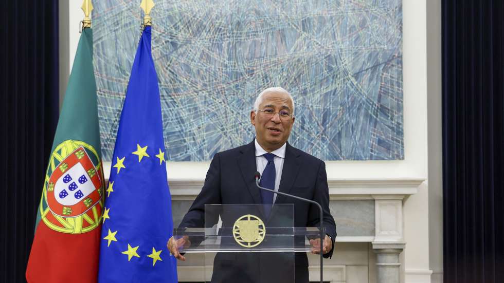 O primeiro-ministro, António Costa, usa da palavra durante a cerimónia de assinatura de um acordo de valorização dos trabalhadores da Administração Pública, sobre a revisão do Sistema Integrado de Gestão e Avaliação do Desempenho na Administração Pública, na Residência Oficial do primeiro Ministro, em Lisboa, 27 de novembro de 2023. JOSÉ SENA GOULÃO/LUSA