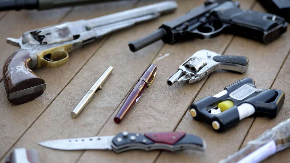 Ação de destruição de armas, organizada pela Polícia de Segurança Pública (PSP), através do Departamento de Armas e Explosivos, no âmbito do Dia Internacional de Destruição de Armas, em Folgosa, Maia, 10 de julho de 2020. Nesta ação foram destruídas 17.183 armas. FERNANDO VELUDO/LUSA