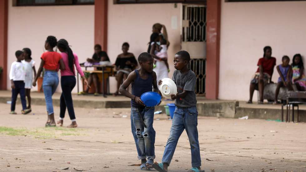 Centro de acolhimento de desalojados das cheias em Moçambique na Escola Secundária Joaquim Chissano, no município de Boane, província de Maputo, Moçambique, 14 de fevereiro de 2023. (ACOMPANHA TEXTO DE 15-02-2023) LUISA NHANTUMBO/LUSA