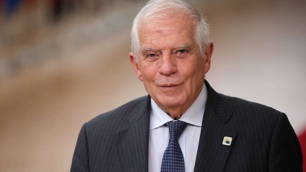 O corpo diplomático fará também a tradicional apresentação de cumprimentos ao Presidente da República