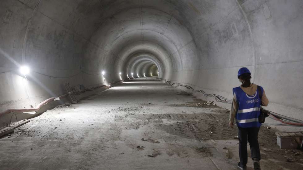 Visita às obras de construção da futura estação Estrela da Linha Circular do Metropolitano de Lisboa, de prolongamento das linhas Amarela e Verde Rato/Cais do Sodré), em Lisboa, 02 de janeiro de 2024. ANTÓNIO PEDRO SANTOS/LUSA