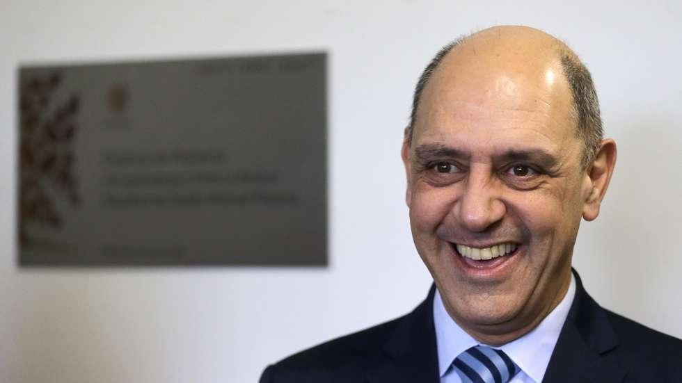O ministro da Saúde, Manuel Pizarro (C), durante a inauguração das novas instalações da Urgência de Pediatria do Hospital de São João. Porto,14 de janeiro de 2024, MANUEL FERNANDO ARAUJO/LUSA