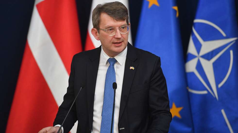 epa11117702 Danish Minister of Defense Troels Lund Poulsen attends a joint press conference with his Polish counterpart after their meeting in Warsaw, Poland, 01 February 2024.  EPA/PIOTR NOWAK POLAND OUT