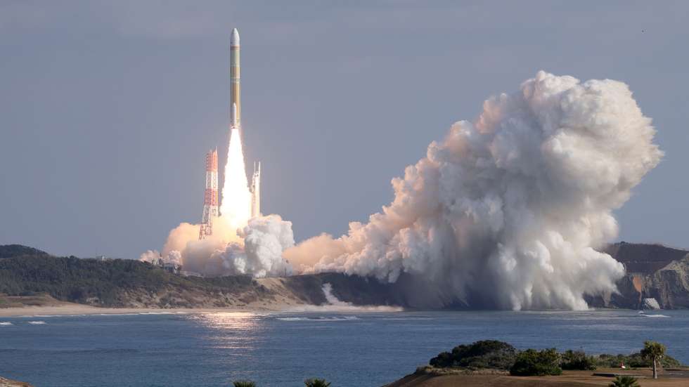 epa11159829 An H3 rocket lifts off from Tanegashima Space Center in Kagoshima Prefecture, southwestern Japan, 17 February 2024. Japan Aerospace Exploration Agency (JAXA) successfully launched an H3 rocket from the Tanegashima Space Center. In 2023, the second-stage engine failed to ignite during the initial launch, but it operated successfully during this second launch, burning normally and reaching the intended orbit. JAXA asserts that the mission's primary goal has been accomplished, expressing optimism that this success will restore confidence in Japan's space development efforts.  EPA/JIJI PRESS JAPAN OUT EDITORIAL USE ONLY/
