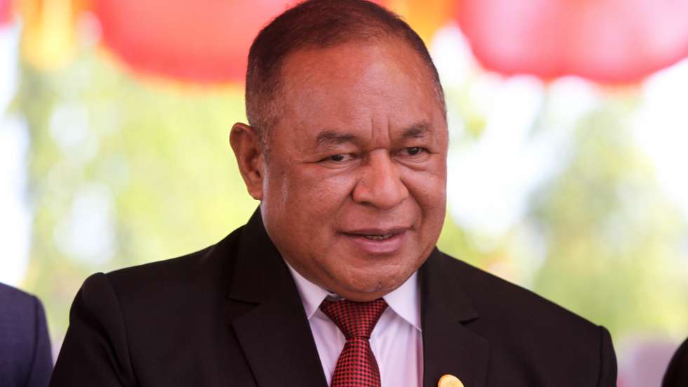 O ministro dos Negócios Estrangeiros, Bendito Freitas, durante a posse aos membros do IX Governo constitucional, Díli, Timor-Leste, 01 de julho de 2023. As 18 medidas para os primeiros meses do Governo foram anunciadas por Xanana Gusmão, “para responder às expetativas do povo e da sociedade timorense”, no discurso de tomada de posse, hoje no Palácio Presidencial, em Díli. ANTÓNIO SAMPAIO/LUSA
