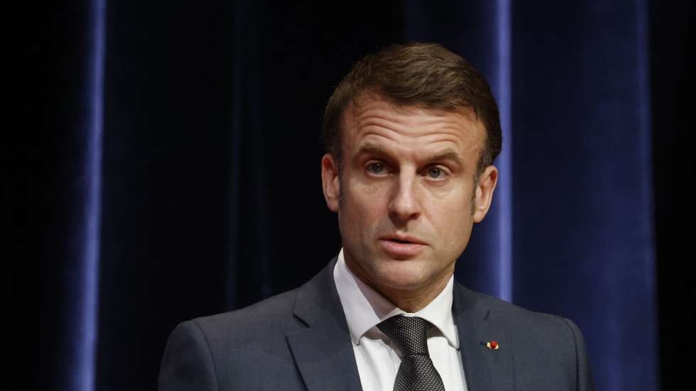 epa11139641 French President Emmanuel Macron delivers a speech during the swearing-in ceremony of the French justice auditors, graduates of the French National School for the Judiciary (Ecole nationale de la magistrature, ENM), at the Palais des Congres in Bordeaux, western France, 09 February 2024. President Macron is in Bordeaux to swear in the new class of the Ecole Nationale de la Magistrature (National School for the Judiciary).  EPA/LUDOVIC MARIN / POOL  MAXPPP OUT