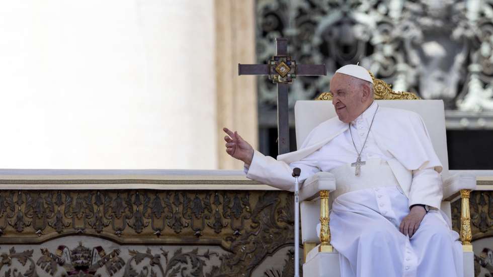 epa11371210 Pope Francis at the end of the mass on World Children's Day, Vatican City, 26 May 2024. The World Children's Day celebration move to St. Peter's Square on 26 May, to be presided over by Pope Francis, and will culminate with the Angelus and the Pope's greeting to children from around the world.  EPA/MASSIMO PERCOSSI