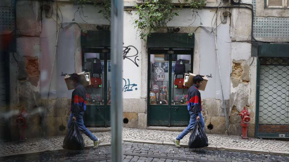 Reportagem no Martim Moniz sobre a presença de imigrantes, no âmbito da manifestação anti-islâmica marcada para o dia 03 de fevereiro, em Lisboa, 26 de janeiro de 2024. (ACOMPANHA TEXTO DE 28 DE JANEIRO DE 2024). ANTÓNIO PEDRO SANTOS/LUSA