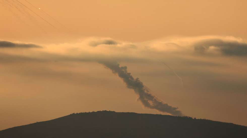 epaselect epa11655092 Projectiles are launched from southern Lebanon towards Israel, as seen from an undisclosed location in the Galilee, northern Israel, 11 October 2024. Israel's military stated that around 20 projectiles were identified crossing from Lebanon into Israeli territory in the Upper Galilee area on 11 October. Israeli fighter jets struck 'several Hezbollah launchers' from which rockets were fired toward northern Israel, the statement added.  EPA/ATEF SAFADI