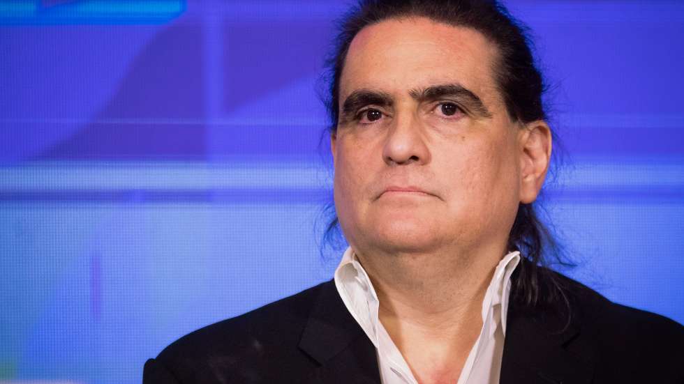 epa11040364 Colombian businessman Alex Saab attends a press conference in Caracas, Venezuela, 21 December 2023. The Venezuelan Government incorporates Alex Saab as member of its delegation for the dialogue with the opposition.  EPA/RAYNER PENA R.