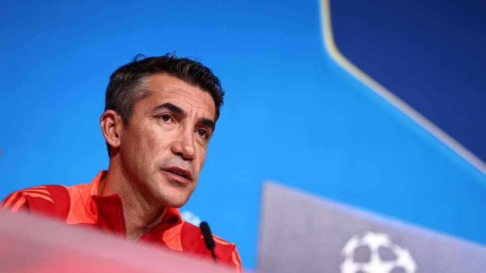 epa11703558 Benfica head coach Bruno Lage attends a press conference in Munich, Germany, 05 November 2024. Bayern Munich will face Benfica in a UEFA Champions League match on 06 November in Munich.  EPA/ANNA SZILAGYI