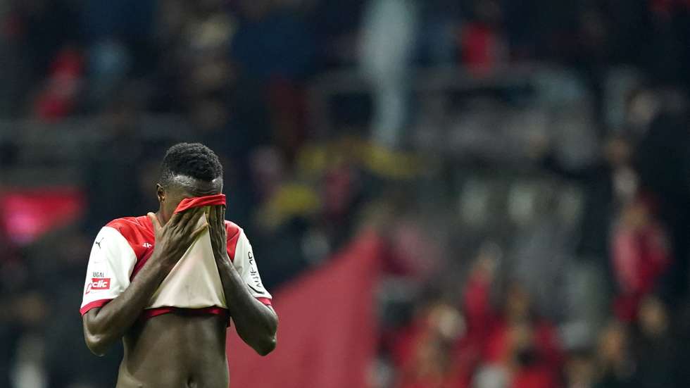 Bruma do Sporting de Braga mostra o seu descontentamento após a derrota frente ao Casa Pia no final do jogo da 16ª jornada a contar para a I Liga de Futebol  realizado no Estádio Municipal de Braga, 29 de dezembro de 2024. HUGO DELGADO/LUSA