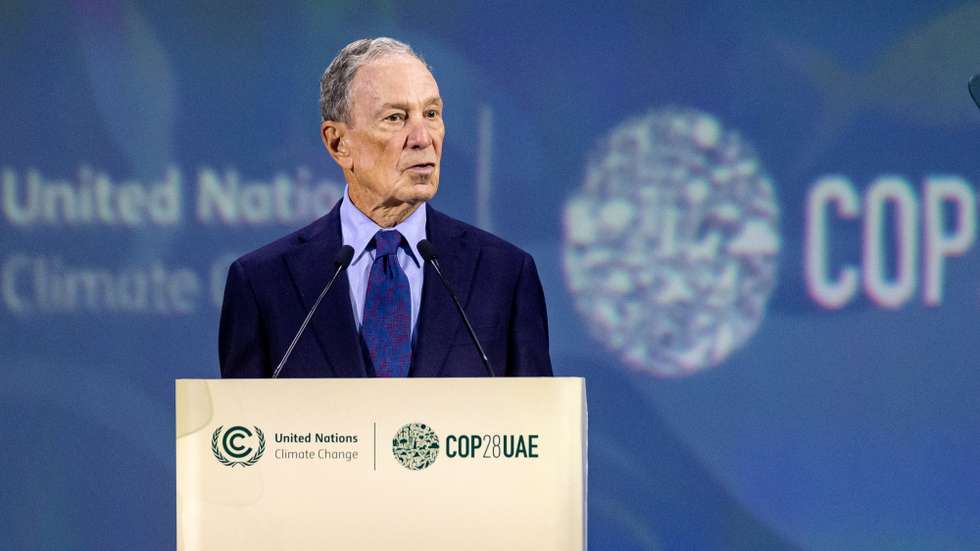epa11007339 Former New York mayor Michael Bloomberg speaks during the UN Climate Change Conference COP28, in Dubai, United Arab Emirates, 02 December 2023. The 2023 United Nations Climate Change Conference (COP28), runs from 30 November to 12 December, and is expected to host one of the largest number of participants in the annual global climate conference as over 70,000 estimated attendees, including the member states of the UN Framework Convention on Climate Change (UNFCCC), business leaders, young people, climate scientists, Indigenous Peoples and other relevant stakeholders will attend.  EPA/MARTIN DIVISEK