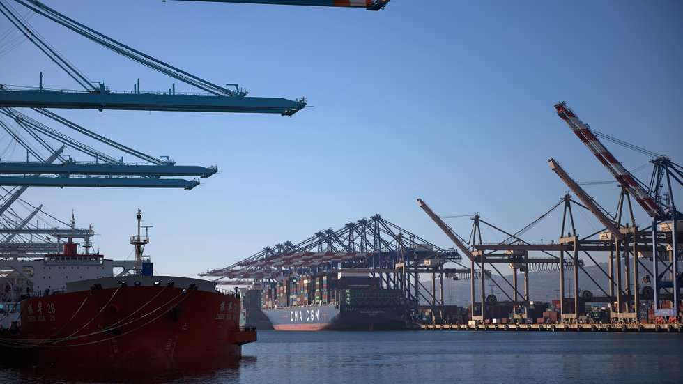 epaselect epa11755790 Cranes unload a container ship at the Port of Los Angeles in Los Angeles, California, USA, 03 December 2024. US President-elect Donald J. Trump has said he would impose across-the-board tariffs against Canada, Mexico, and China and that they would stay in place until those countries halted the flow of drugs and migrants.  EPA/ALLISON DINNER