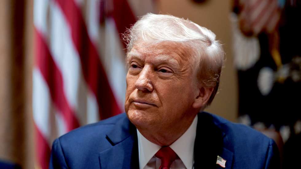 epa11926045 US President Donald Trump attends a cabinet meeting at the White House in Washington, DC, USA, 26 February 2025.  EPA/AL DRAGO / POOL