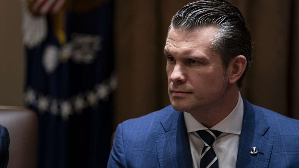 epa11926348 Pete Hegseth, US secretary of defense, attends a cabinet meeting at the White House in Washington, DC, USA, 26 February 2025.  EPA/AL DRAGO / POOL