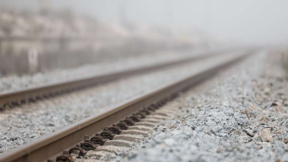 Linha ferroviária