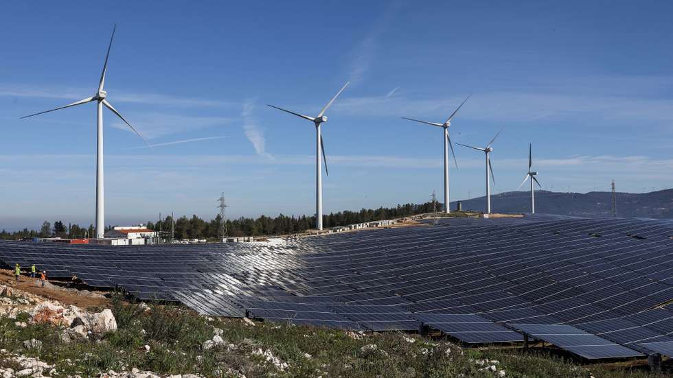 Aspetos do projeto híbrido EDP Renováveis no Monte de Vez durante uma visita/inauguração, Penela,19 de fevereiro de 2024. Trata-se de um projeto híbrido de energias renováveis – que combina energia eólica com solar. PAULO NOVAIS/LUSA