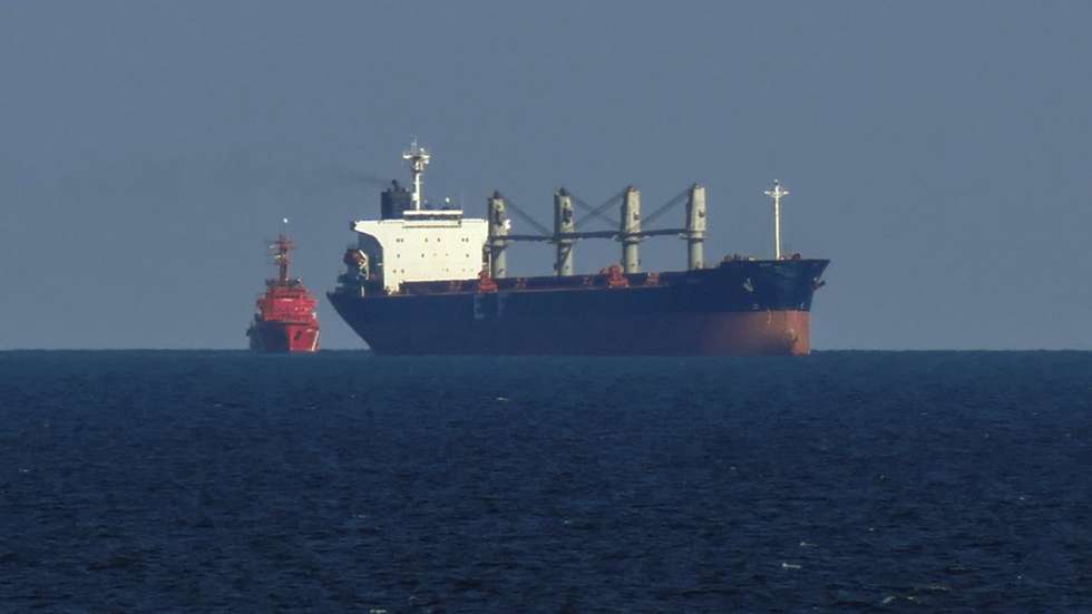 epa10876918 The bulk carrier ENEIDA arrives to a seaport near Odesa, southern Ukraine, 22 September 2023, amid the Russian invasion. Three cargo ships -- AZARA, YING HAO 01 and ENEIDA -- using a temporary corridor for civilian vessels in the Black Sea established by the Ukrainian Navy after Russia's withdrawal from a grain deal, are headed to the Ukrainian ports of Pivdenny and Chornomorsk to be loaded with 127,000 tons of agricultural products and iron ore for China, Egypt and Spain, Oleksandr Kubrakov, Ukraine's Minister of Infrastructure said on 22 September. Russia, which began its full-scale invasion of Ukraine in February 2022, pulled out of a UN-Turkey brokered agreement in July 2023 which guaranteed safe passage to Ukrainian grain exports through the Black Sea.  EPA/IGOR TKACHENKO