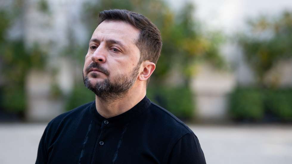epa11991886 Ukraine's President Volodymyr Zelensky looks on during his meeting with the British prime minister at the UK ambassador's residence following the Ukraine summit in Paris, France, 27 March 2025. The French president on 27 March hosts European leaders, including the Ukrainian president, for a summit aimed at boosting Ukrainian security ahead of any potential ceasefire with Russia.  EPA/Benjamin Girette / POOL
