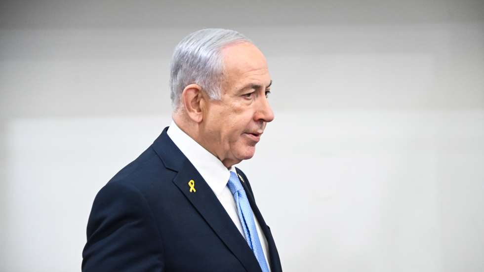 epa12004482 Israeli Prime Minister Benjamin Netanyahu attends his trial on corruption charges at the district court in Tel Aviv, Israel, 02 April 2025.  EPA/YAIR SAGI / POOL