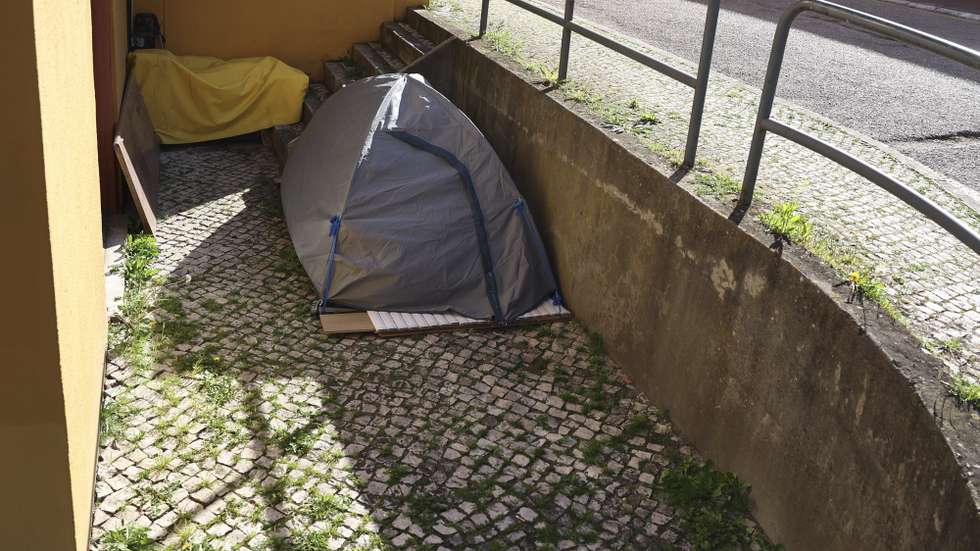 Moradores e junta do Beato queixam-se de “excesso” de centros de apoio a sem-abrigo na freguesia, Lisboa, 23 de abril de 2025. A freguesia do Beato, em Lisboa, concentra hoje ¼ das respostas aos sem-abrigo na cidade, com quatro centros de acolhimento, que apoiam cerca de 600 pessoas. Apesar de solidários, os moradores estão preocupados pela degradação da qualidade de vida. (ACOMPANHA TEXTO DA LUSA DE 04-05-2025) ANTÓNIO COTRIM/LUSA