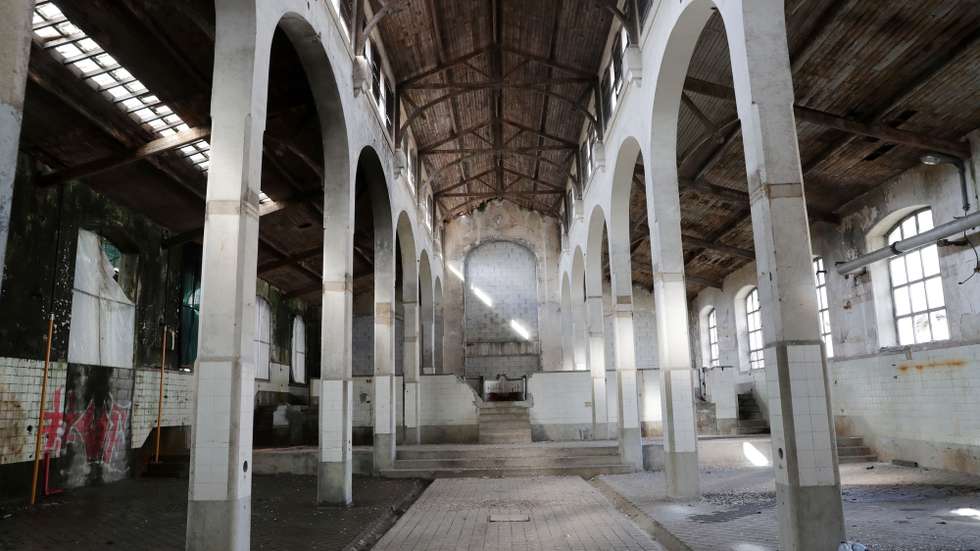 Interior do antigo Matadouro Industrial de Campanhã, no Porto 21 de outubro de 2020. Foi hoje celebrada na presença do primeiro-ministro, António Costa, a cerimónia de assinatura do auto de consignação da obra de reconversão do Antigo Matadouro Industrial de Campanhã. ESTELA SILVA/LUSA
