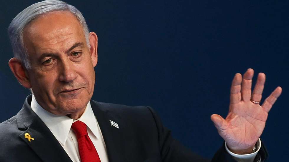 epa12123704 Israeli Prime Minister Benjamin Netanyahu addresses a press conference in Jerusalem, 21 May 2025.  EPA/RONEN ZVULUN / POOL