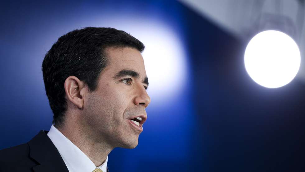 O ministro da Presidência, António Leitão Amaro, durante o briefing após reunião do Conselho de Ministros, no Campus XXI, em Lisboa, 12 de junho de 2025. FILIPE AMORIM/LUSA
