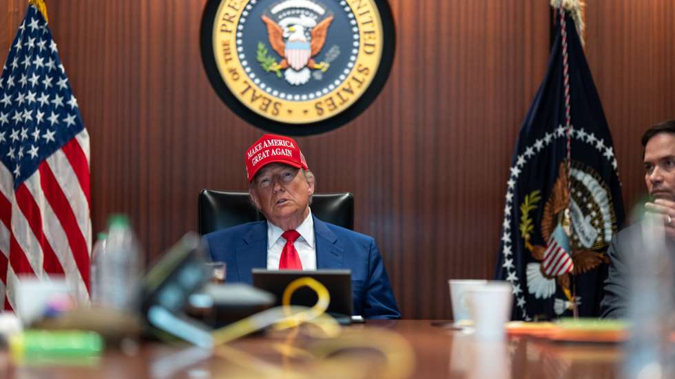 epa12190408 A handout photo made available by the White House shows US President Donald Trump in the Situation Room of the White House in Washington, DC, USA, 21 June 2025. Later in the day, President Trump spoke to the nation about the US bombing of nuclear sites at three places in Iran: Fordow, Natanz and Esfahan.  EPA/WHITE HOUSE / HANDOUT   EDITORIAL USE ONLY/NO SALESHANDOUT EDITORIAL USE ONLY/NO SALES