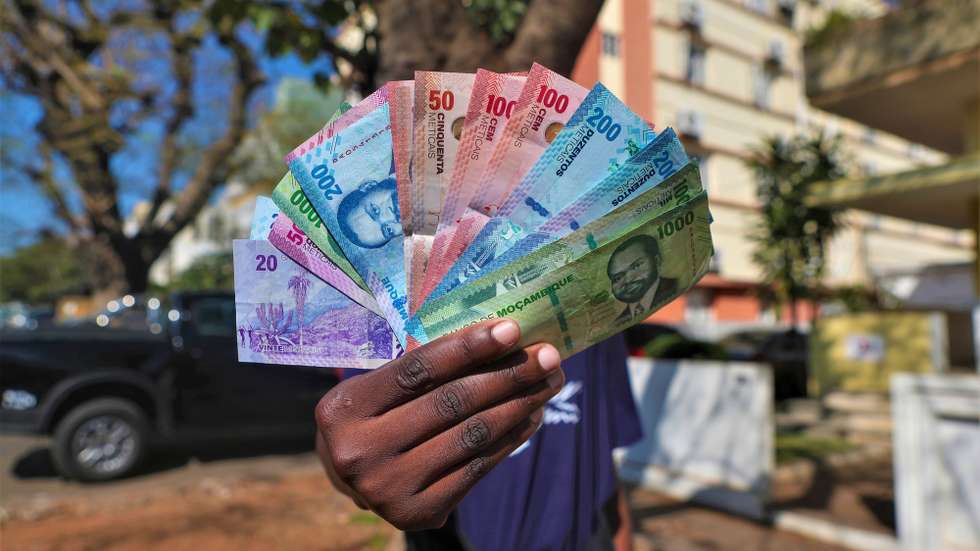 Nova série do metical, moeda moçambicana, lançada em 2024, Maputo, Moçambique, 09 de junho de 2025. LUÍSA NHANTUMBO/LUSA