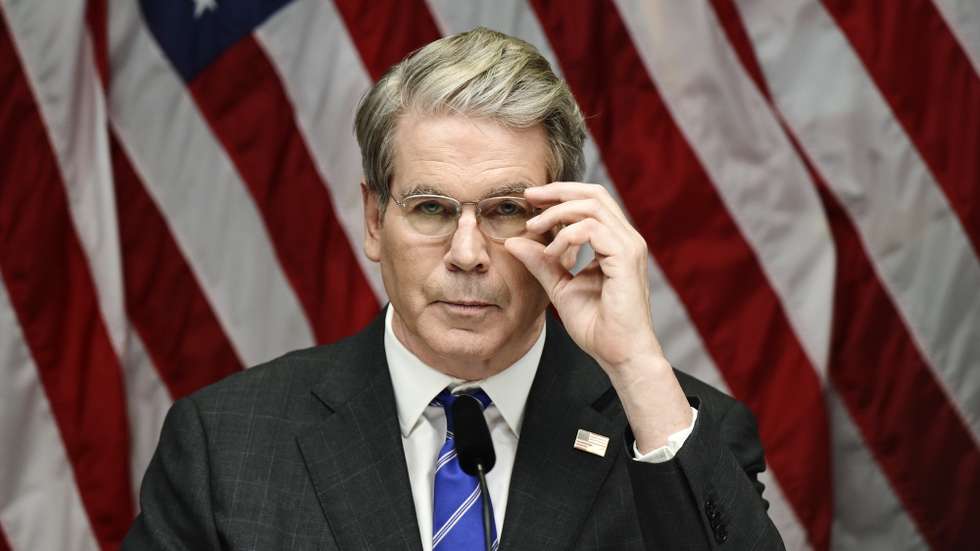epa12271245 US Treasury Secretary Scott Bessent attends a press conference in the the Rosenbad building, the seat of Sweden's government, during the second day of trade talks between China and the USA, in Stockholm, Sweden, 29 July 2025.  EPA/Magnus Lejhall SWEDEN OUT