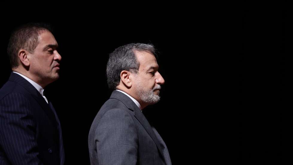 epa12190547 Iranian Foreign Minister Abbas Araghchi (R) arrives to hold a press conference in Istanbul, Turkey, 22 June 2025. The US forces struck three of Iran's key nuclear sites: Natanz, Isfahan and Fordo, US President Trump announced on 21 June. Israel and Iran have been exchanging fire since Israel launched strikes across Iran on 13 June 2025 as part of Operation 'Rising Lion.'  EPA/ERDEM SAHIN