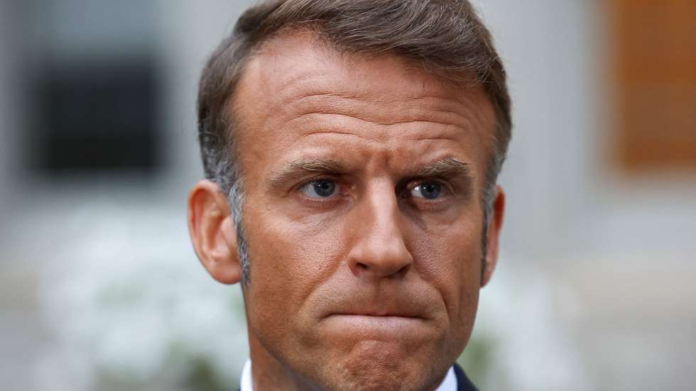 epa12308994 French President Emmanuel Macron looks on while speaking with the media after a meeting with U.S. President Donald Trump, Ukrainian President Volodymyr Zelenskiy and European leaders, amid negotiations to end the Russian war in Ukraine, at the French Embassy in Washington, DC, USA, 18 August 2025. European Leaders are at the White House in support of President Zelenskyy following President Trump’s meeting with President Vladimir Putin of Russia in Anchorage, Alaska, USA, on 15 August 2025.  EPA/YVES HERMAN / POOL