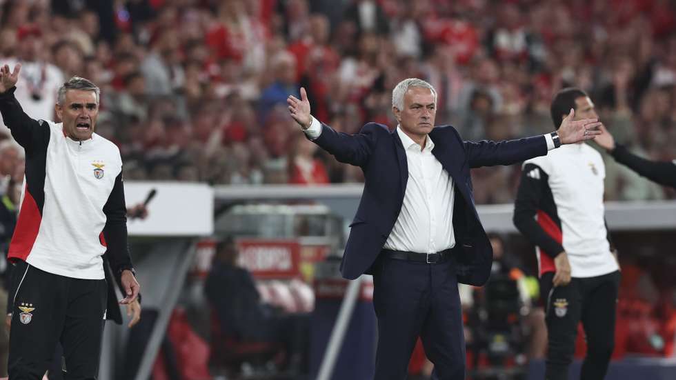 Benfica head coach Jose Mourinho during the Portuguese First League soccer match against Rio Ave held at Luz Stadium, in Lisbon, Portugal, 23 September 2025. ANTONIO COTRIM/LUSA