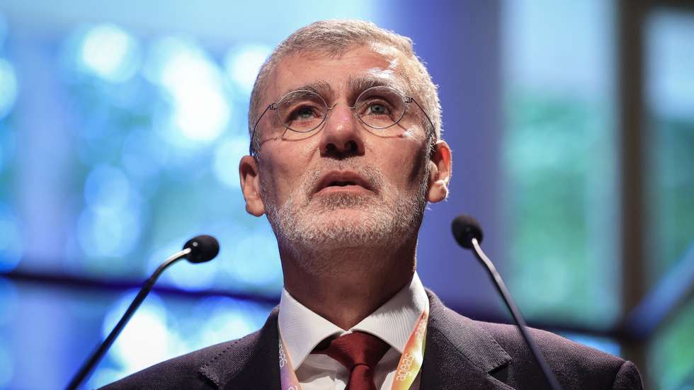 Henrique Gouveia e Melo, candidato às eleições presidenciais, participa no 3.º Fórum Profissional Liberal a decorrer no Porto, 26 de Setembro de 2025. JOSÉ COELHO/LUSA
