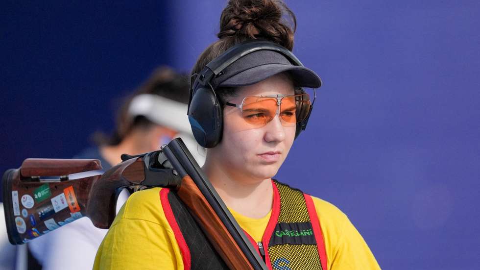 A atiradora portuguesa Maria Inês Barros durante a eliminatória de fosso olímpico a contar para os Jogos Olímpicos de Paris, em Paris, França, 31 de julho de 2024. HUGO DELGADO/LUSA