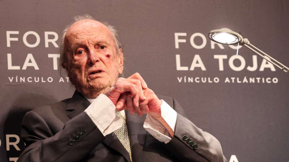 O antigo primeiro-ministro de Portugal  Francisco Pinto Balsemão, durante a sessão da 2.ª edição do Foro La Toja - Vínculo Atlântico, na Fundação Calouste Gulbenkian, em Lisboa, 09 de abril de 2024. JOÃO RELVAS/LUSA