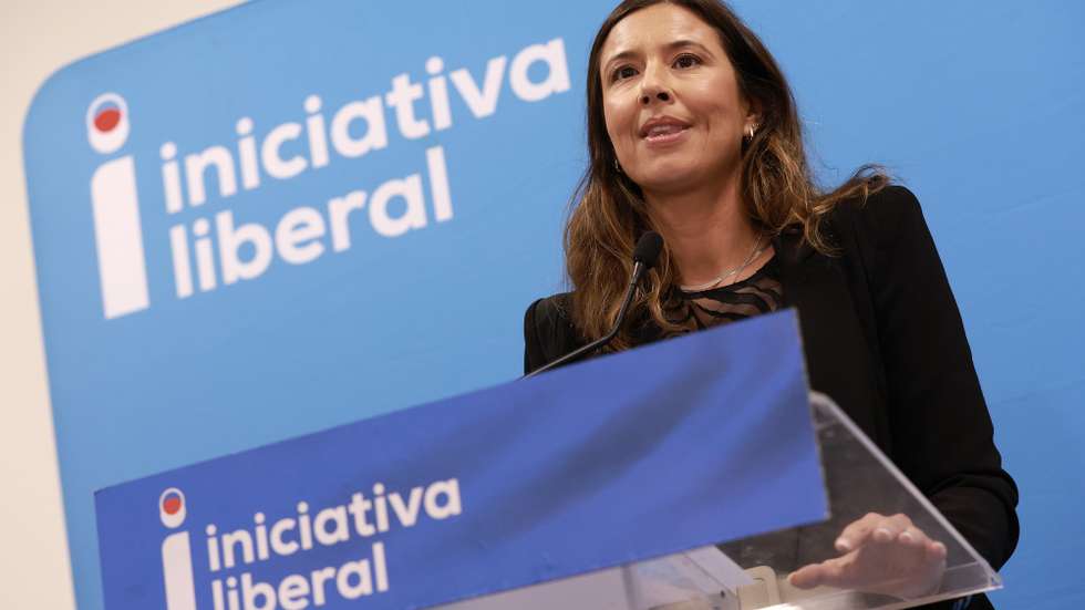 The president of Liberal Initiative party (IL), Mariana Leitão, speaks on election night for the local elections at party headquarters in Porto, Portugal, 13 October 2025. More than 9.3 million electors can vote in the local elections in Portugal on 12 October 2025. MANUEL FERNANDO ARAÚJO//LUSA