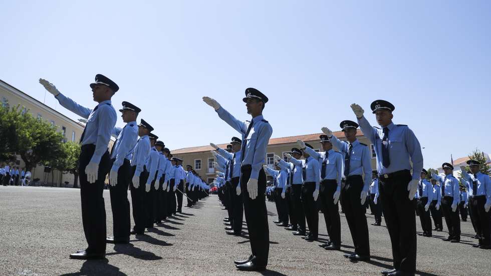 Cerimónia de compromisso de honra do 20.º Curso de Formação de Agentes da PSP na Escola Prática de Policia, em Torres Novas, 29 de julho de 2025. PAULO CUNHA/LUSA