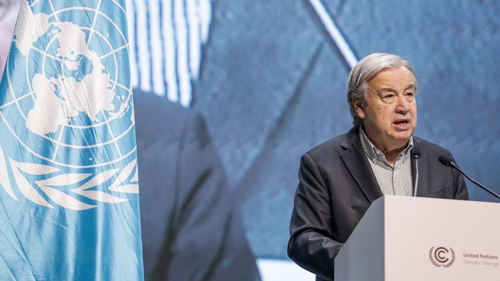 epa12538012 United Nations Secretary-General Antonio Guterres speaks at a press conference at COP30 in Belem, Brazil 20 November 2025. Guterres said at the climate summit that the way to break the deadlock in negotiations is an agreement that 'balances' demands for financing and an end to fossil fuels.  EPA/Fraga Alves