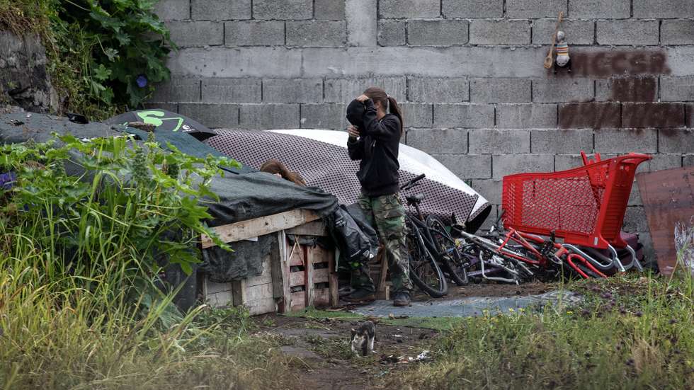 O grupo de cidadãos Santa Clara Vida Nova defendeu hoje a criação de um centro de reabilitação de sem-abrigo fora das zonas habitacionais desta freguesia de Ponta Delgada numa carta enviada a várias entidades públicas regionais, Ponta Delgada, Ilha de São Miguel, Açores, 7 de agosto de 2025. EDUARDO COSTA/LUSA