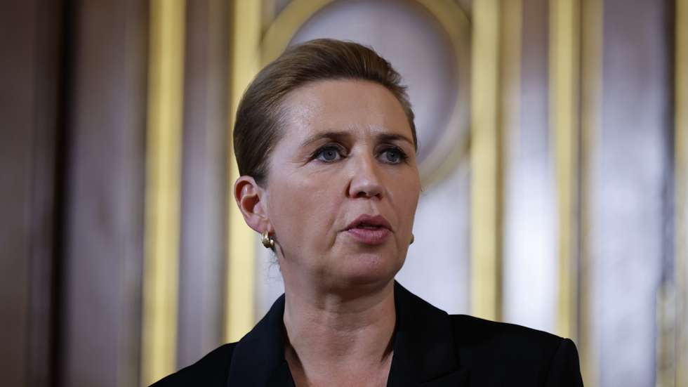 epa12479101 Danish Prime Minister Mette Frederiksen speaks to the media following the 'Coalition of the Willing ' meeting in London, Britain, 24 October 2025. The meeting was held to discuss military support for Ukraine attended by Western leaders in person and virtually.  EPA/TOLGA AKMEN / POOL