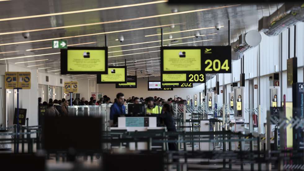 Terminal 2 do Aeroporto Humberto Delgado, em Lisboa, 07 de janeiro de 2026. CARLOS M. ALMEIDA/LUSA